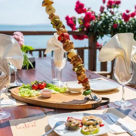 Garden Of Eden - Panorama C15 Rey&mar * Sveti Vlas