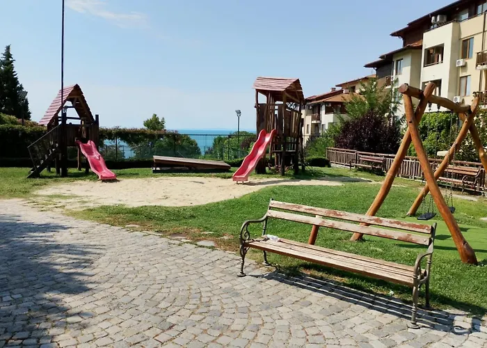 Garden Of Eden - Panorama C15 Rey&mar *