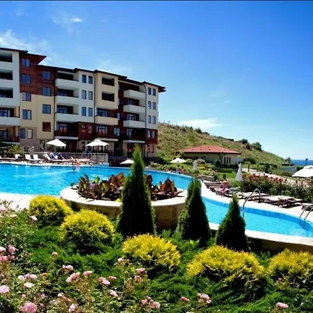 Garden Of Eden - Panorama C15 Rey&mar