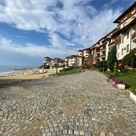 Garden Of Eden - Panorama C15 Rey&mar