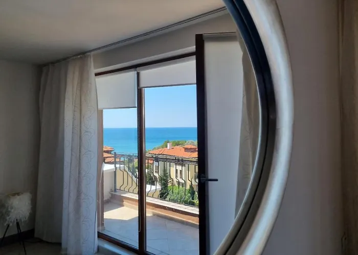 Garden Of Eden - Panorama C15 Rey&mar